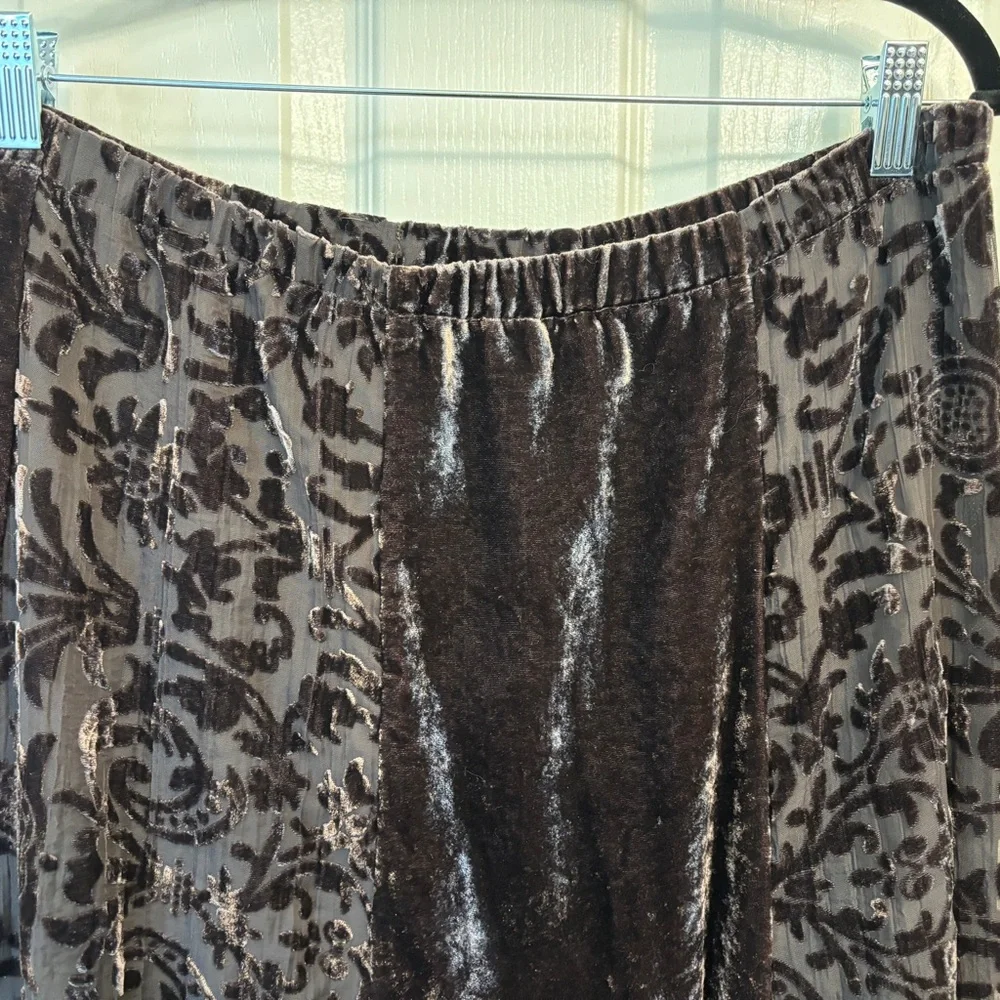 Chico's Brown Velvet Burn-out Maxi Skirt Size 1 Bohemian Boho RN #79984 - Picture 6 of 7